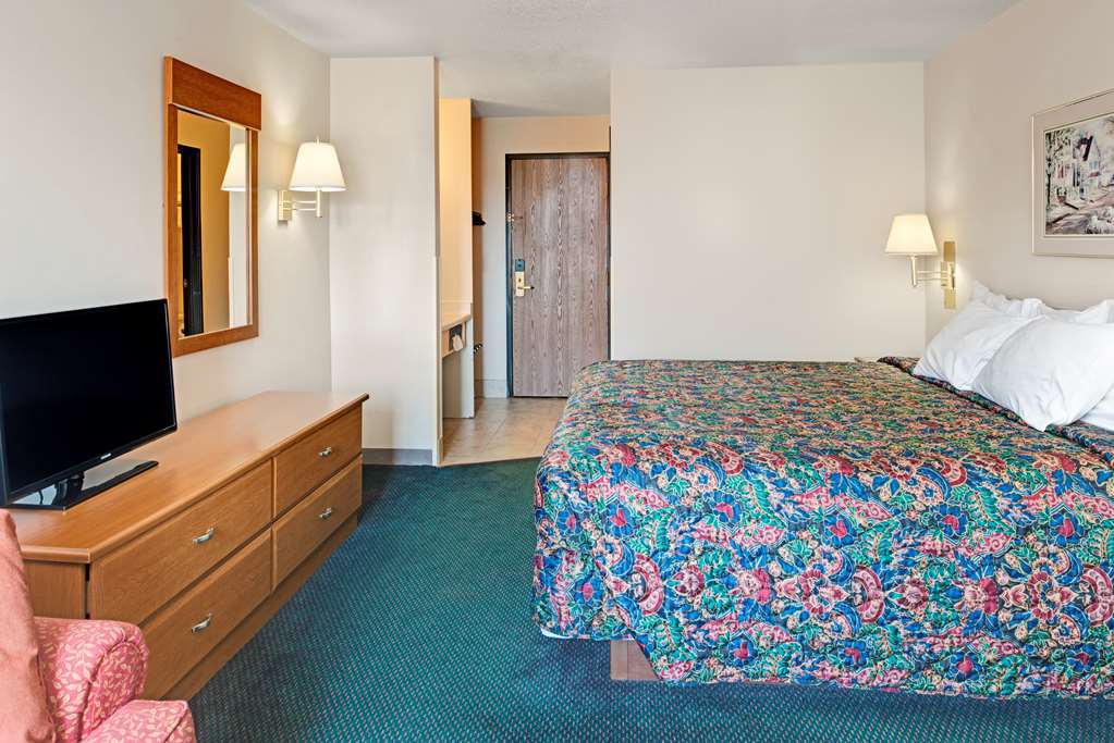 Countryside Inn & Suites Omaha East-Council Bluffs Ia Номер фото