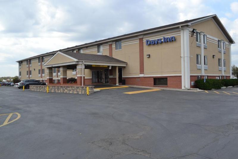 Countryside Inn & Suites Omaha East-Council Bluffs Ia Екстер'єр фото