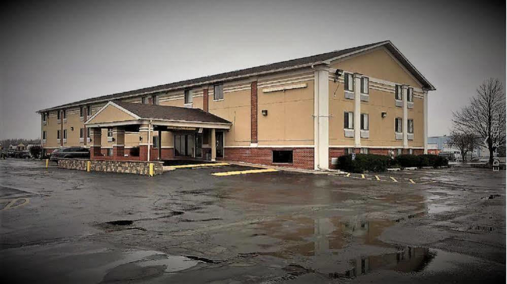 Countryside Inn & Suites Omaha East-Council Bluffs Ia Екстер'єр фото