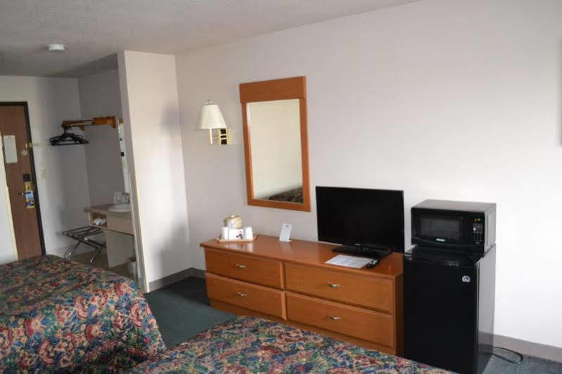 Countryside Inn & Suites Omaha East-Council Bluffs Ia Екстер'єр фото