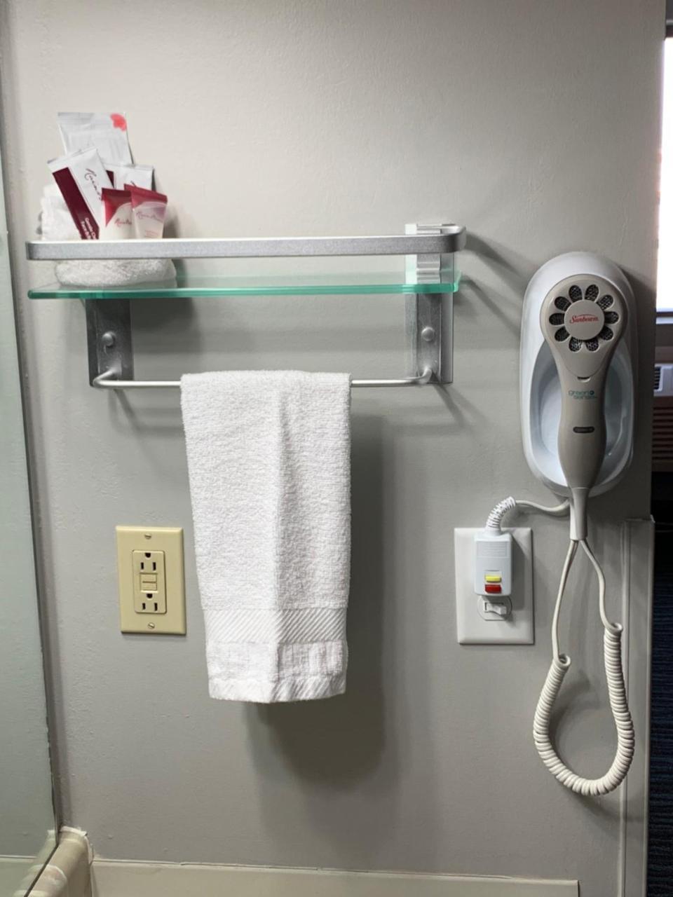 Countryside Inn & Suites Omaha East-Council Bluffs Ia Екстер'єр фото