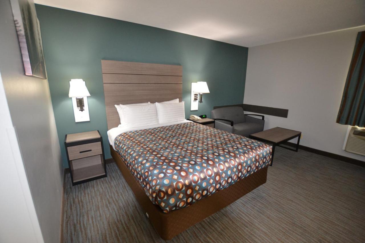 Countryside Inn & Suites Omaha East-Council Bluffs Ia Екстер'єр фото